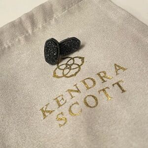 Kendra Scott Ellie Stud Earrings